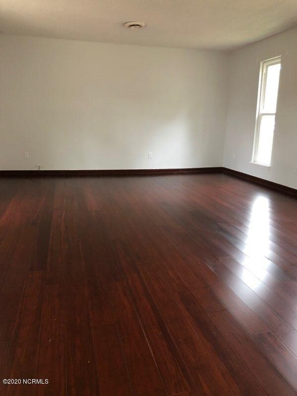 10 Lakewood Ct, Jacksonville, NC 28546 - photo 7