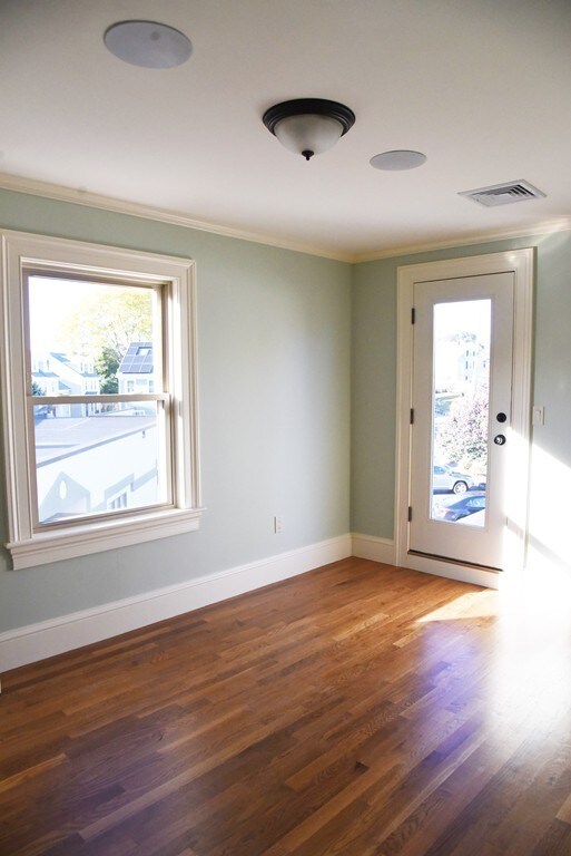 253 Swanton St unit B, Winchester, MA 01890 - photo 3