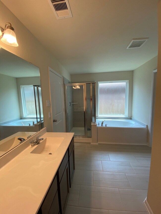 16397 Olive Sparrow Dr, Conroe, TX 77385 - photo 6