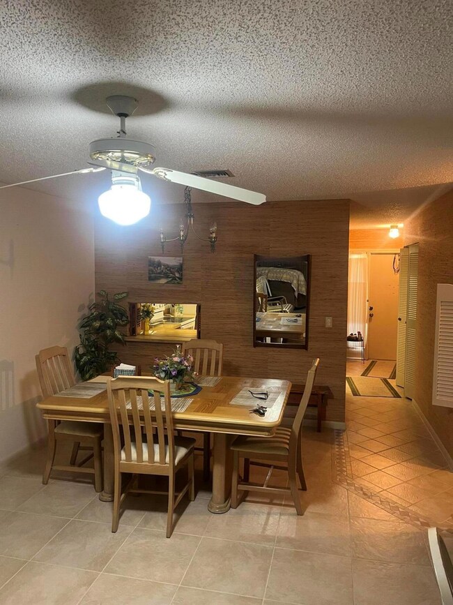 1030 Pheasant Run Dr unit B, Fort Pierce, FL 34982 - photo 5
