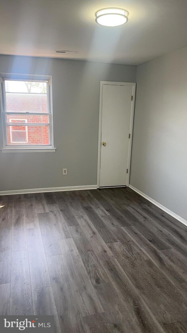 8015 UNIT A Moro St, Philadelphia, PA 19136 - photo 7