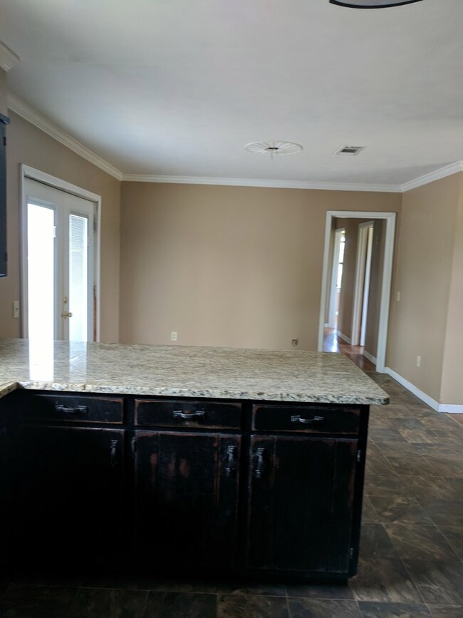 5927 Joe Ellis Rd, Broxton, GA 31519 - photo 5