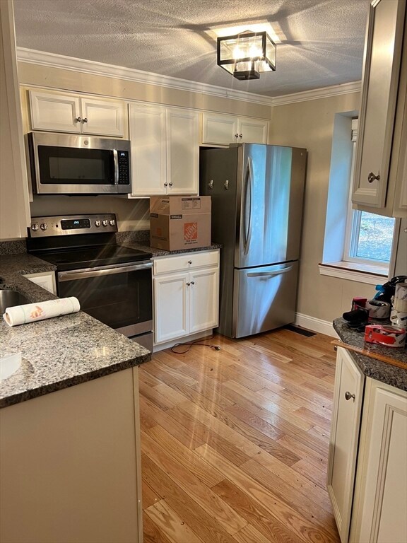 111 Brigham St unit 14B, Hudson, MA 01749 - photo 5