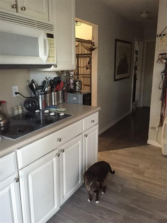 4081 Almond Ave, Sarasota, FL 34234 - photo 4