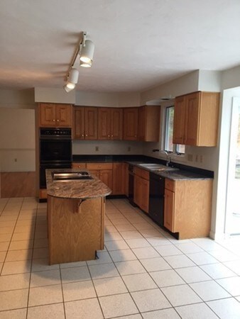 9 Wayside Inn Rd, Framingham, MA 01701 - photo 5