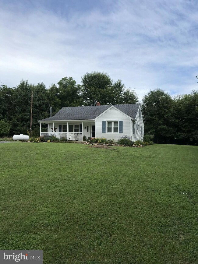 4827 Piney Neck Rd, Rock Hall, MD 21661 - photo 2