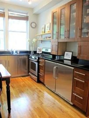 2 Putnam St, Somerville, MA 02143 - photo 6