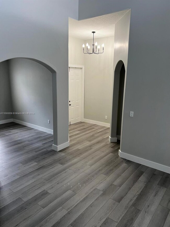 10981 NW 48th Terrace, Doral, FL 33178 - photo 3