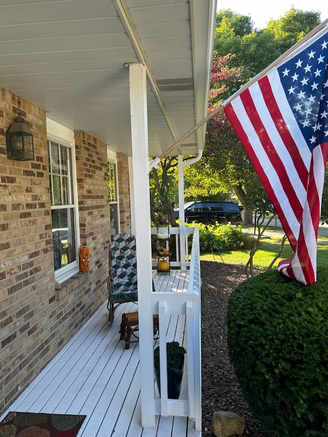 1120 Colgate Ct, Naperville, IL 60565 - photo 3