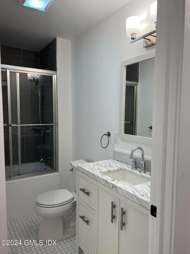 45 Bible St unit 2nd Floor, Cos Cob, CT 06807 - photo 7