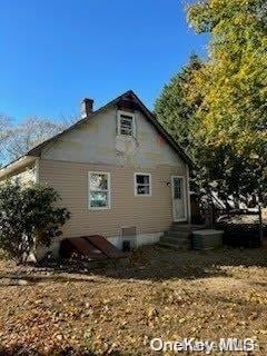 132 S 7th St, Lindenhurst, NY 11757 - photo 3