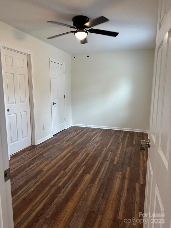 317 W Newton St, Spencer, NC 28159 - photo 6