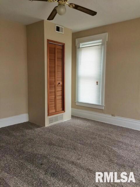 121 W 13th St, Davenport, IA 52803 - photo 5