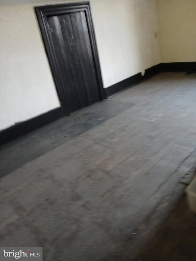 621 N 10th Ave, Altoona, PA 16601 - photo 6