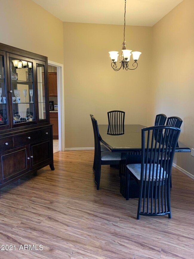 14207 N Palm Ridge Dr W unit 17H, Sun City, AZ 85351 - photo 7