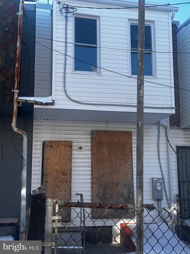 2816 E Madison St, Baltimore, MD 21205 - photo 2
