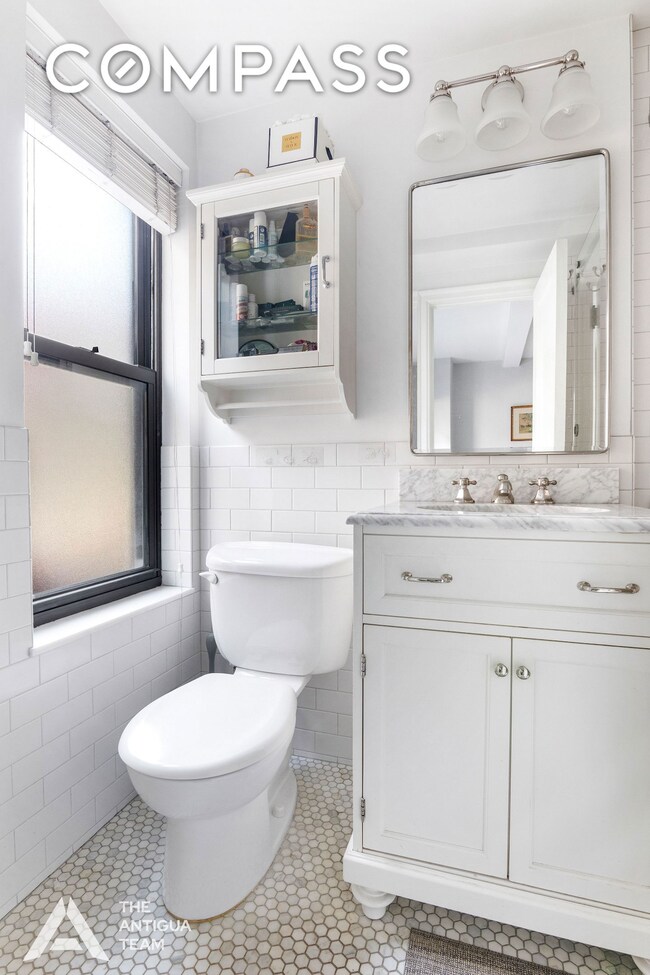 The Parkway unit 2-C, New York, NY 10023 - photo 6