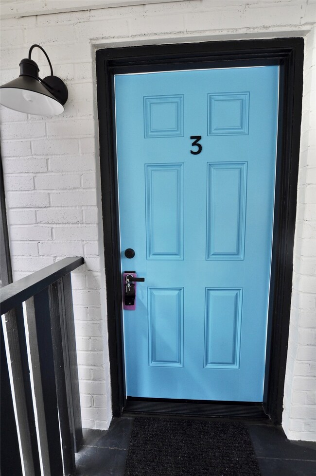 2655 Fountain View St unit 3, New Caney, TX 77357 - photo 3