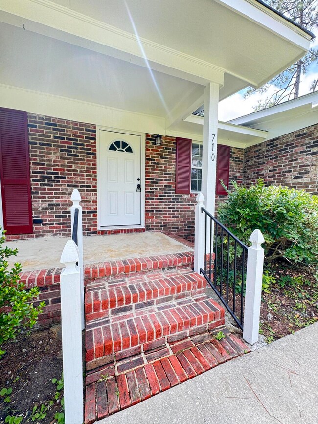 710 Gadsden Loop (5)