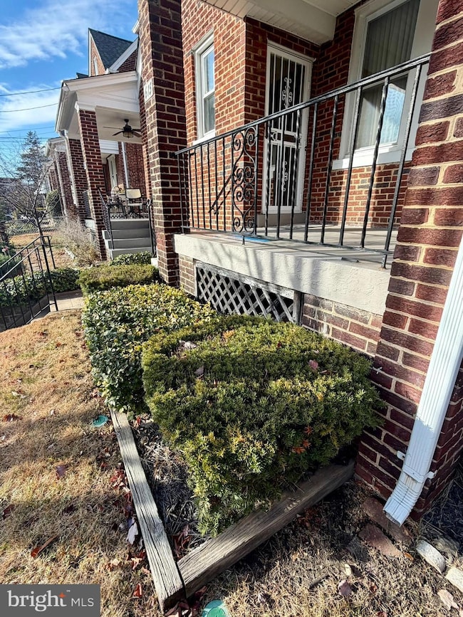 615 Powhatan Place NW, Washington, DC 20011 - photo 4