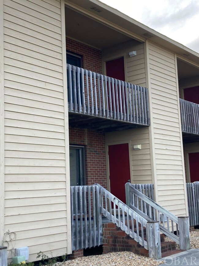 128 W Kitty Hawk Rd unit B5, Kitty Hawk, NC 27949 - photo 4