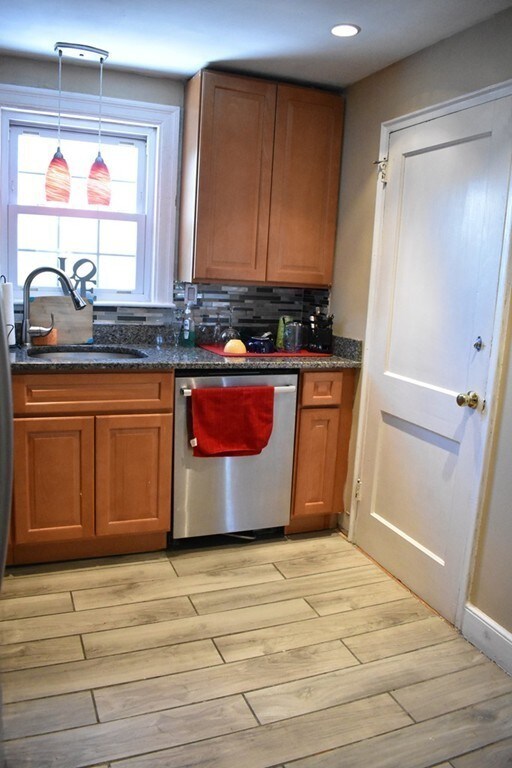 35 Grew Hill Rd unit 2, Roslindale, MA 02131 - photo 6