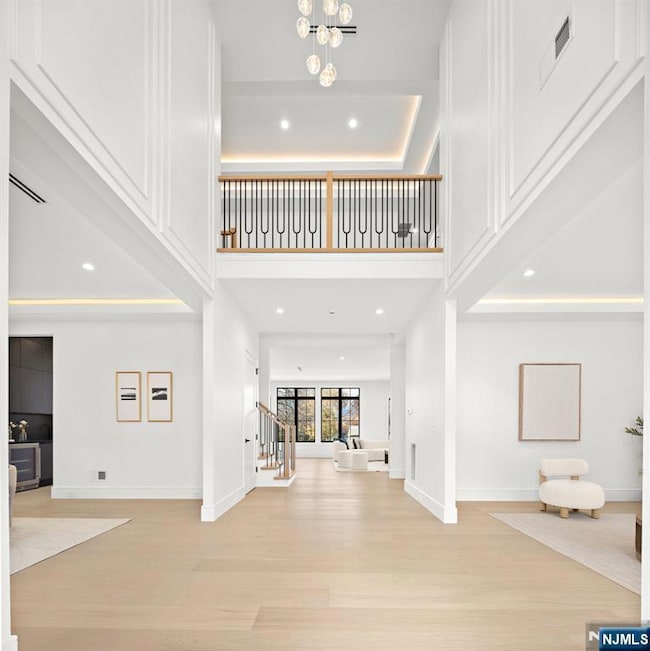 375 Burnet Place, Paramus, NJ 07652 - photo 2