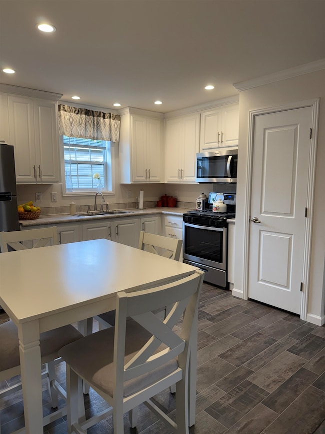 14 Sir Lancelot Dr, Exeter, NH 03833 - photo 6