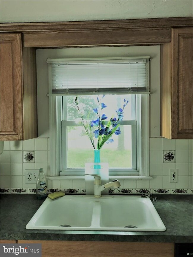 416 Sussex St, Milton, DE 19968 - photo 4