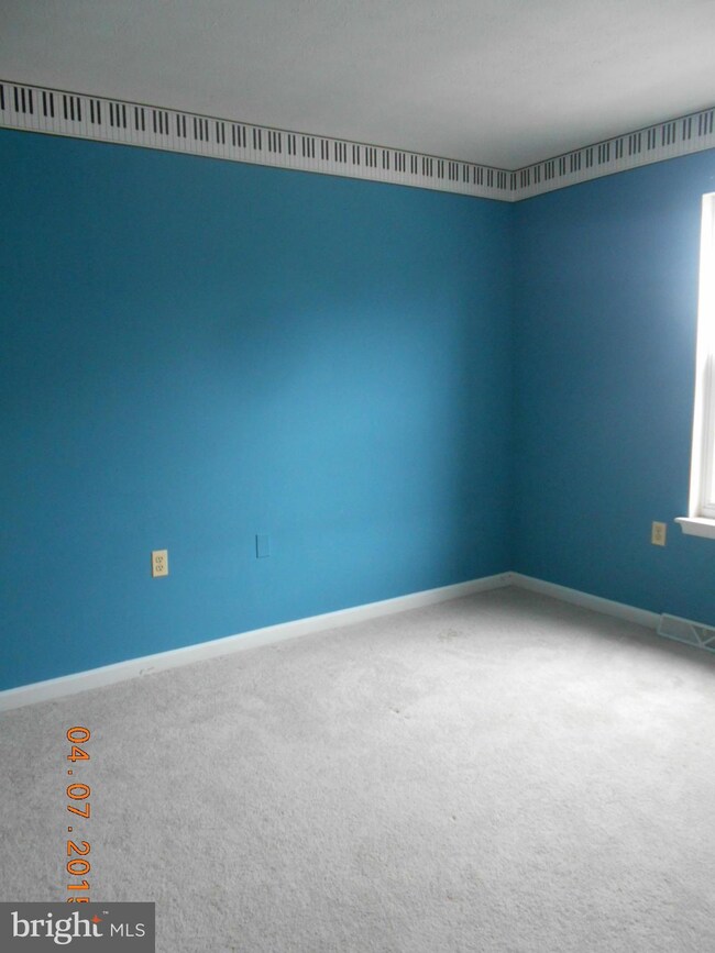1173 Balsam Cir, Sykesville, MD 21784 - photo 6