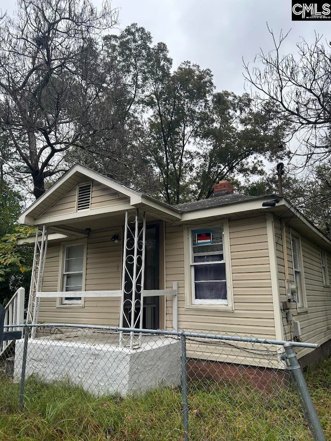 9 Maney St, Sumter, SC 29150 - photo 2