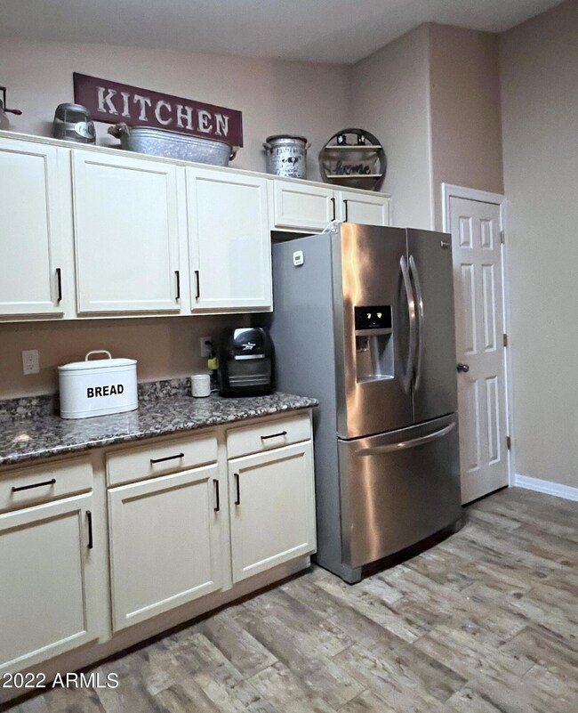 kitchen-004