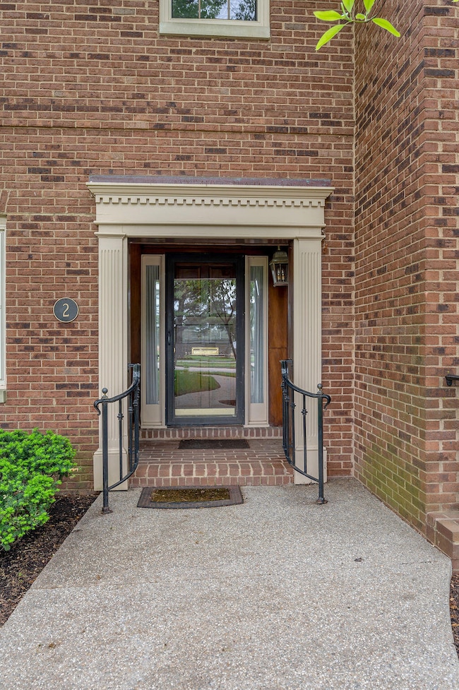 400 Redding Rd unit 2, Lexington, KY 40517 - photo 3