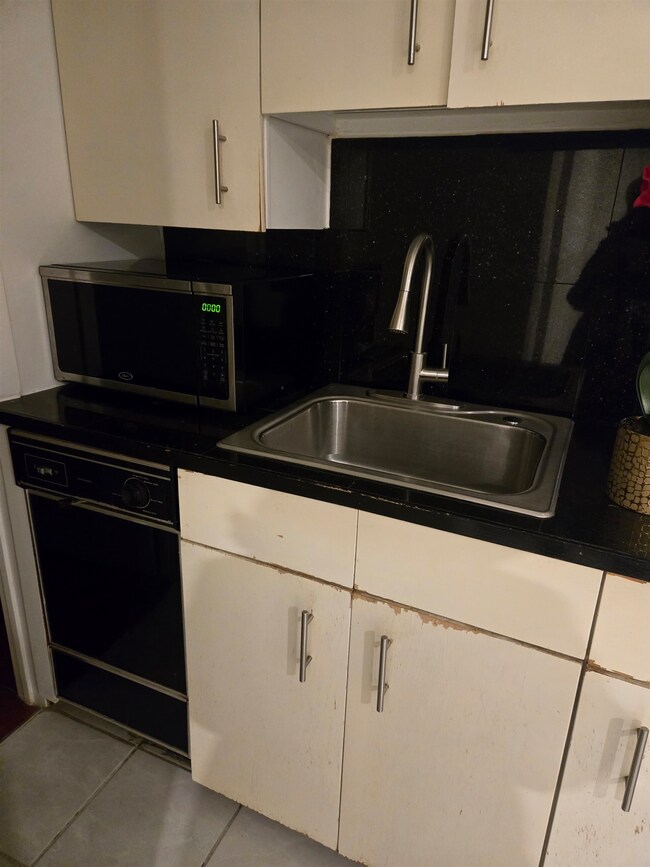 603 55th St unit 312, West New York, NJ 07093 - photo 5