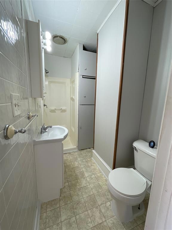 303 2nd St unit 7, Covington, IN 47932 - photo 5