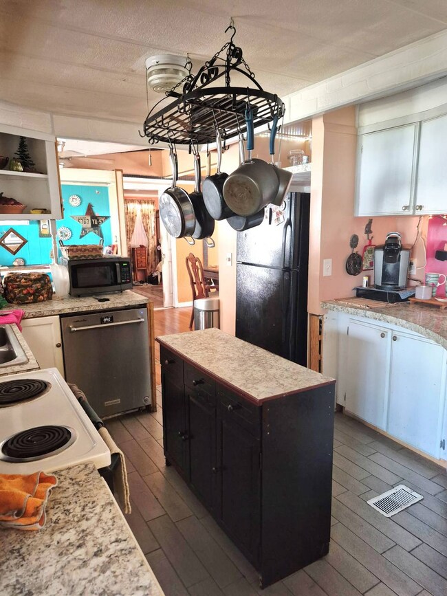 7501 142nd Ave N unit 711, Largo, FL 33771 - photo 5