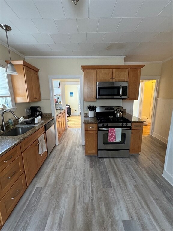 40 Taylor St unit 1, Quincy, MA 02170 - photo 2