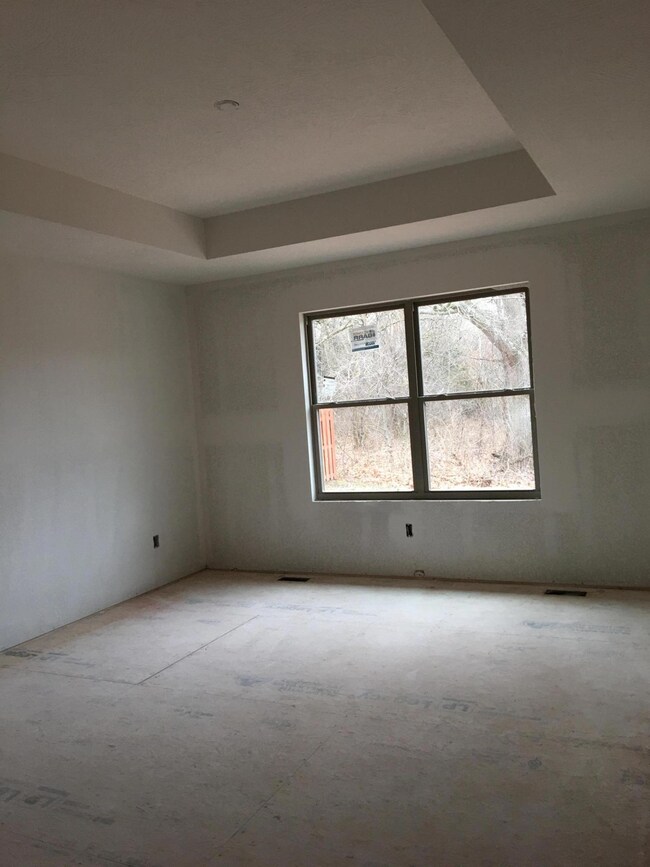 FCE64084-C30B-4C3A-B864-298DC6C4F009