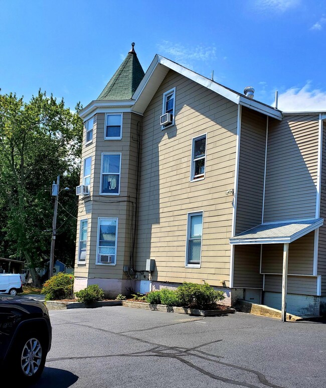 78 Ocean Ave, Old Orchard Beach, ME 04064 - photo 7