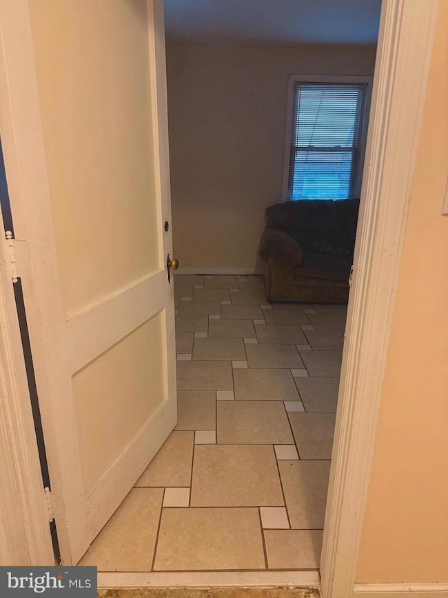 4401 Bleigh Ave unit 1, Philadelphia, PA 19136 - photo 2