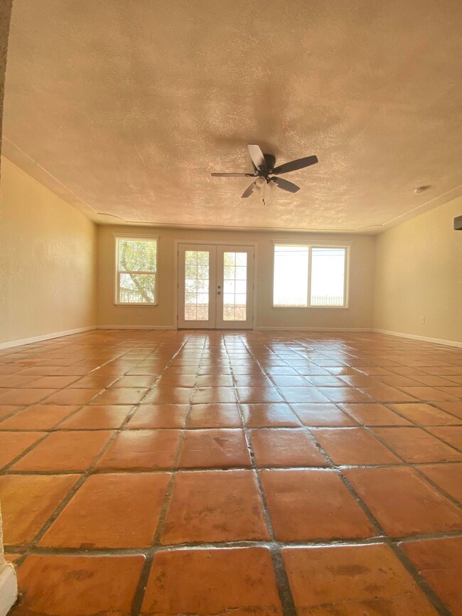 7332 Wilcox Dr, El Paso, TX 79915 - photo 7