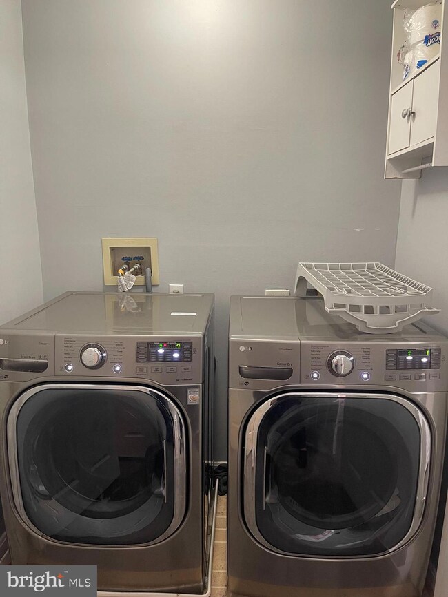 5930 Millrace Ct, Columbia, MD 21045 - photo 4