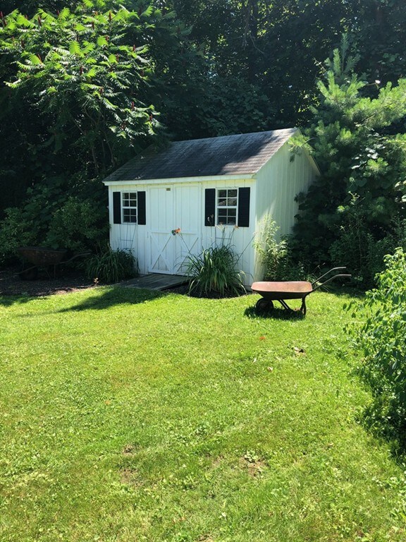 26 Ronald St, Fitchburg, MA 01420 - photo 2