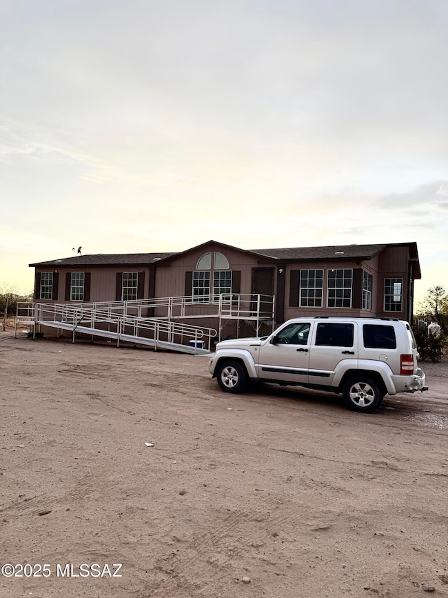 8400 Howling Coyote Trail, Tucson, AZ 85735 - photo 5