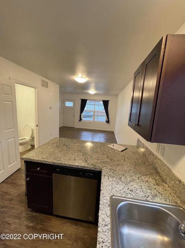 2145 S Valley Loop Rd (24)