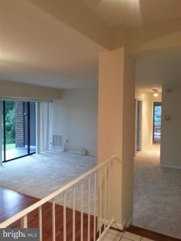 15613 Dorset Rd unit T3 UNIT 86, Laurel, MD 20707 - photo 3