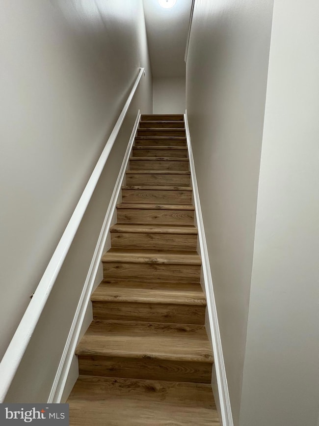 1010B Oswego Ct, Mount Laurel, NJ 08054 - photo 2