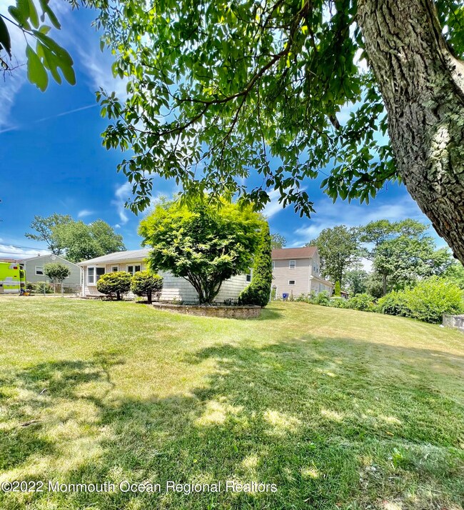 25 Michele Dr, Toms River, NJ 08755 - photo 7