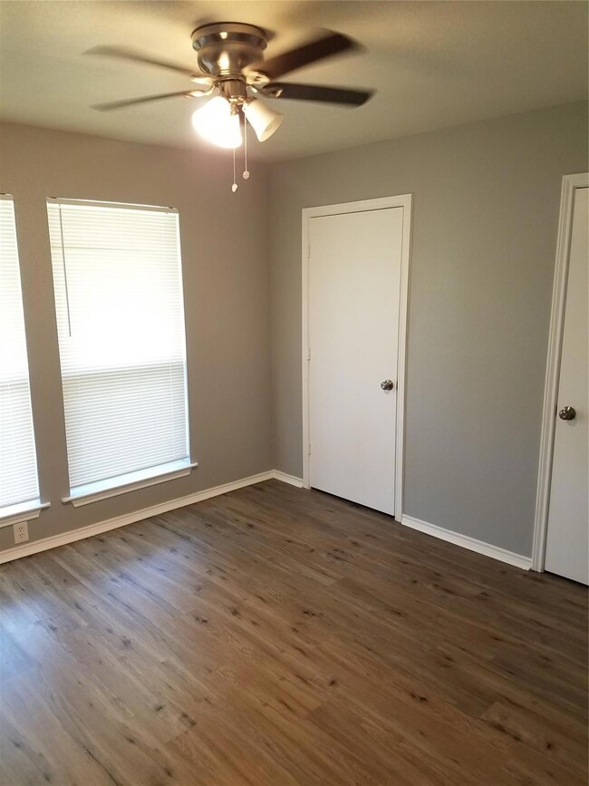 213 Joyce St, Weatherford, TX 76085 - photo 5