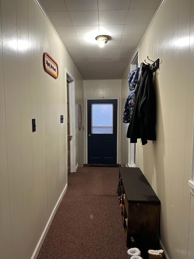 741 6th Ave SW, Pipestone, MN 56164 - photo 3